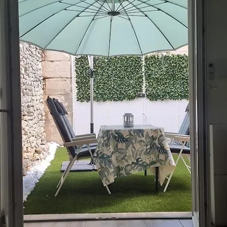 Charmante Petite Maison Le Crès Buitenkant foto