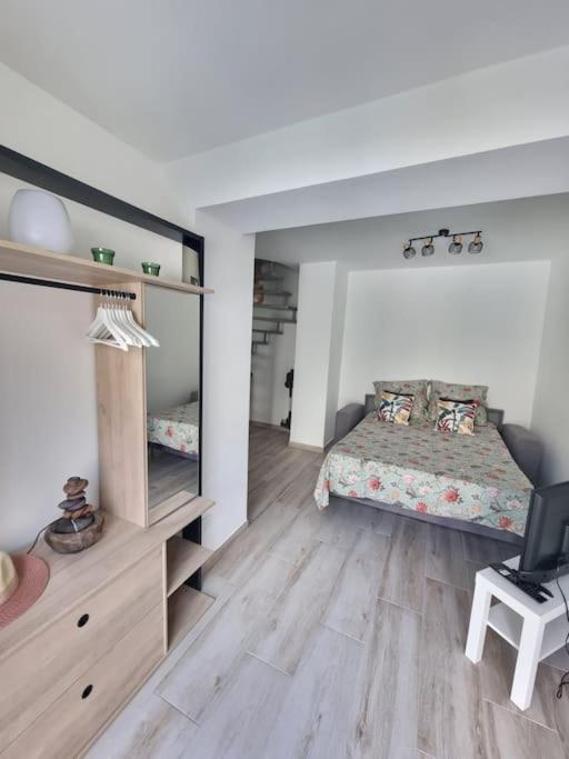 Holiday home Charmante Petite Maison *